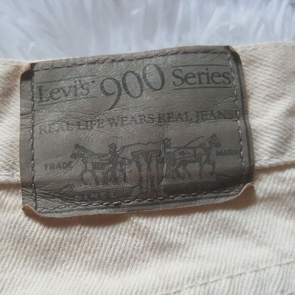 Levi's Jeans Vintage 900 Series USA Hi Rise Mom Y2K Tapered Sz 8 Fits Like Sz 0 - Picture 7 of 10